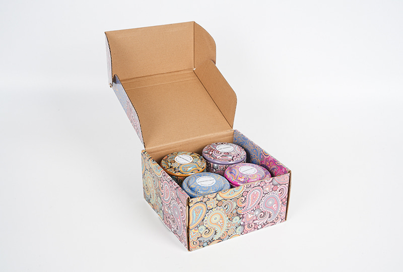 Bougie en pot en métal à couvercle cachemire gaufré