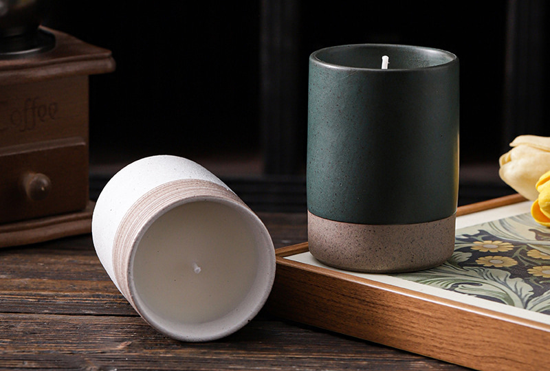 Bougie en pot en céramique texturée à glaçure dégradée