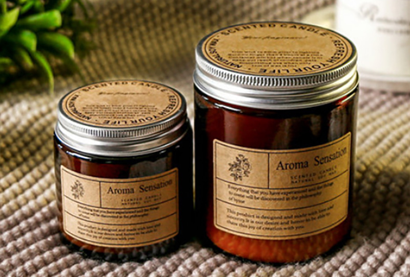 Bougie en pot en verre parfumée à la cire de soja ambrée