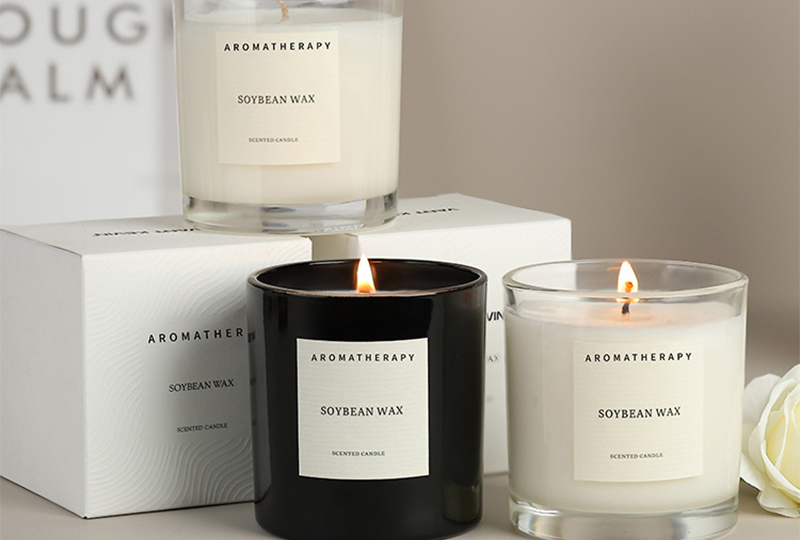 Bougie en pot en verre parfumée à la cire de soja et à l'aromathérapie