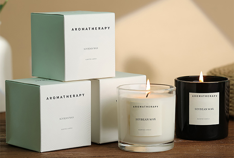 Bougie en pot en verre parfumée à la cire de soja et à l'aromathérapie