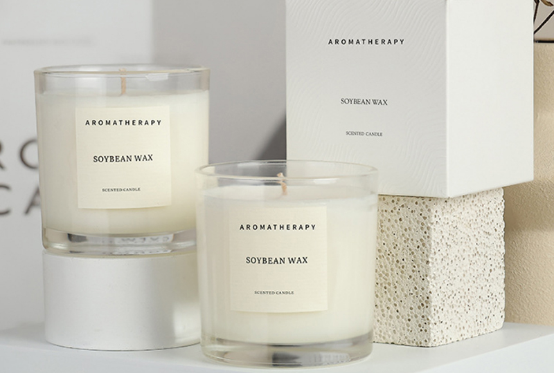 Bougie en pot en verre parfumée à la cire de soja et à l'aromathérapie