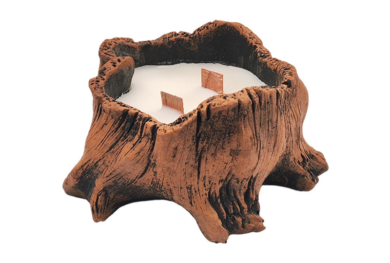 Bougie d'artiste en cire d'abeille naturelle en forme de souche de bois Ustic