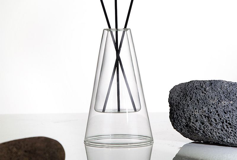 Bouteille de diffuseur en verre à chambre intérieure flottante