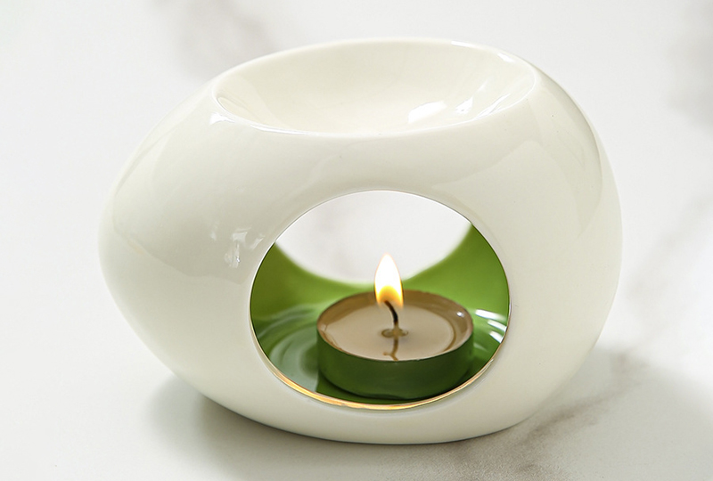 Brûle-encens minimaliste en céramique