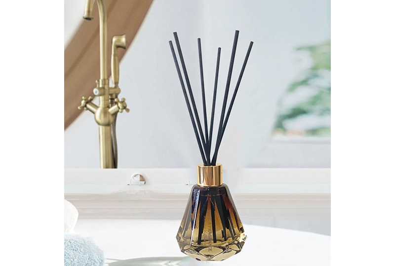 Diffuseur de roseaux d'aromathérapie longue durée de 65 ml