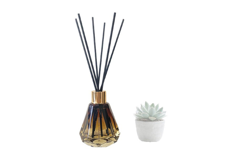 Diffuseur de roseaux d'aromathérapie longue durée de 65 ml