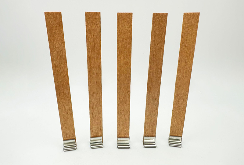 Mèche de bougie plate en bois à grain naturel avec base à languette