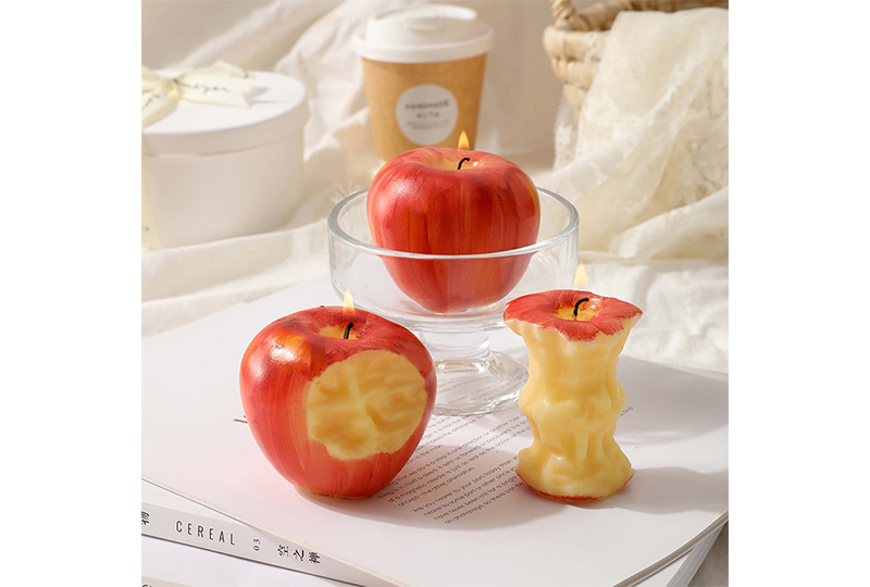 Bougie faite à la main de la série Festival en forme de fruit réaliste