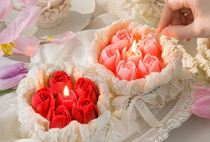Bougie faite à la main série de fleurs à base de volants en grappe multi-roses